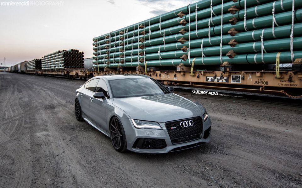 Audi RS7 на дисках ADV1