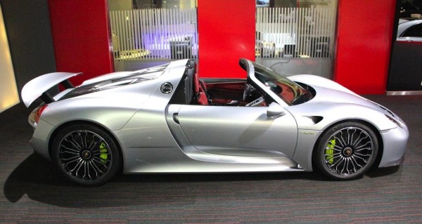 silver 918 0 600x319 at Silver Porsche 918 Spyder at Alain Class Motors