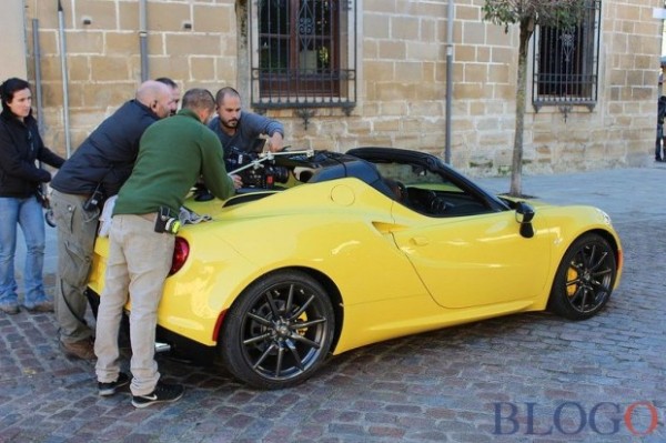 Alfa Romeo 4C Spider 3 600x399 at Alfa Romeo 4C Spider Spotted in Full Production Trim