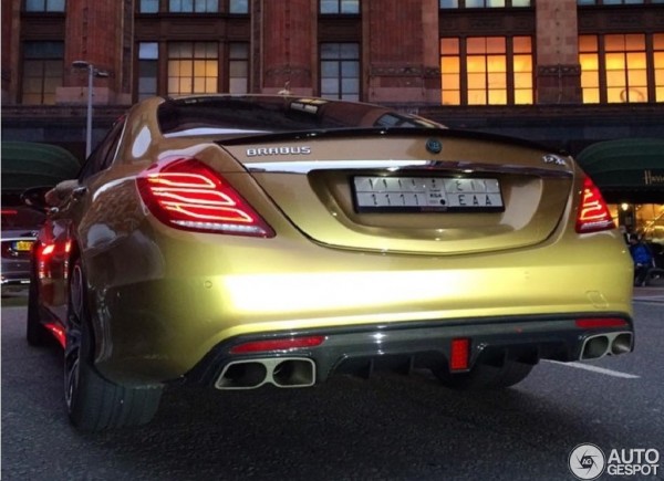 Golden Brabus Mercedes S63 3 600x435 at Golden Brabus Mercedes S63 850 Spotted in London