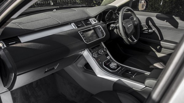 Kahn Range Rover Evoque Volcanic 00 600x337 Kahn Range Rover Evoque Volcanic 00 600x337 at Project Kahn Range Rover Evoque in Volcanic Grey