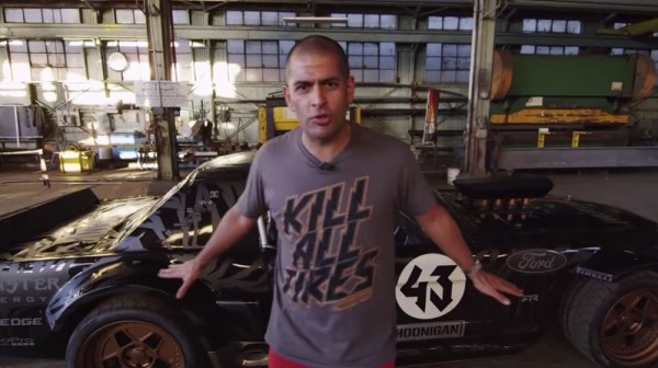 hoonicorn rtr 600x336 at Chris Harris Checks Out Hoonicorn RTR