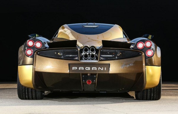 Brown Gold Pagani Huayra 0 600x386 at Unique Brown and Gold Pagani Huayra for Japan