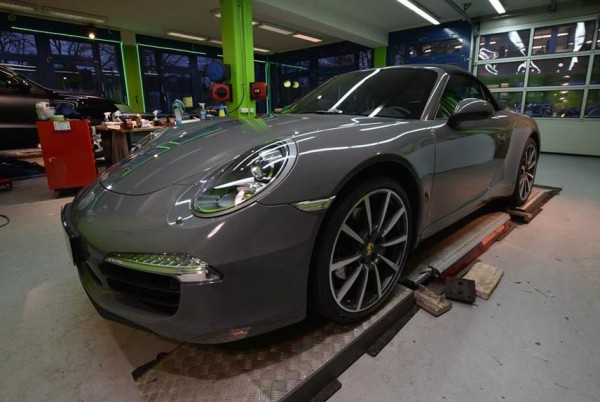 Classic Grey Porsche 911 0 600x402 Classic Grey Porsche 911 0 600x402 at Classic Grey Porsche 911 Cabrio by Print Tech