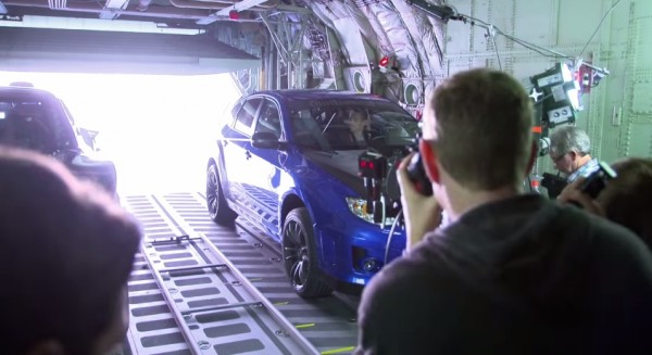 Furious 7 Plane Drop 2 600x327 at Furious 7 Plane Drop Scene Is For Real, No CGI!