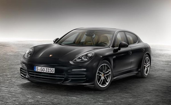 Porsche Panamera Edition 1 600x370 at Official: 2016 Porsche Panamera Edition