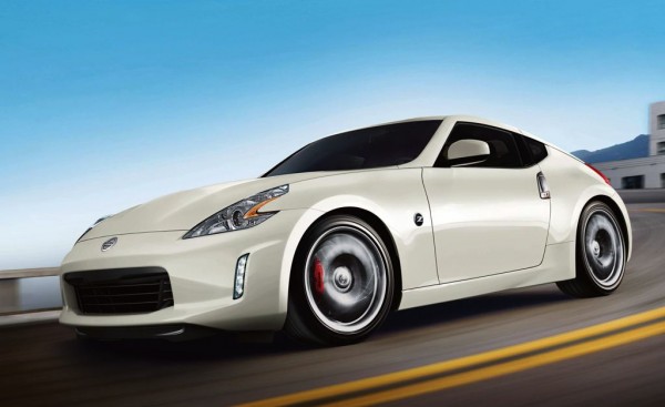 2016 Nissan 370Z 0 600x367 at Nissan 370Z Soldiers On, 2016 ModelYear Priced