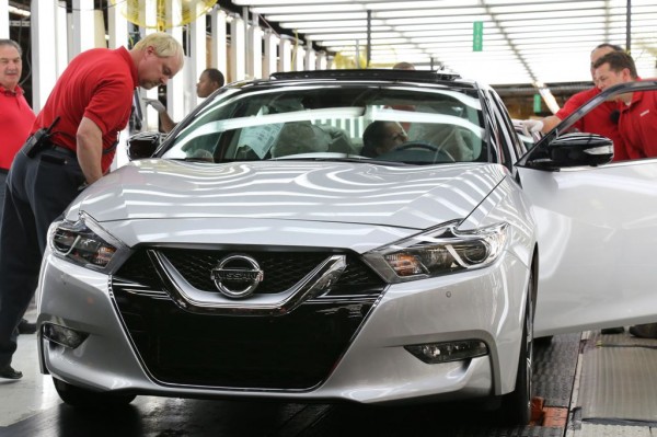 2016 Nissan Maxima prod 600x399 at 2016 Nissan Maxima Production Begins
