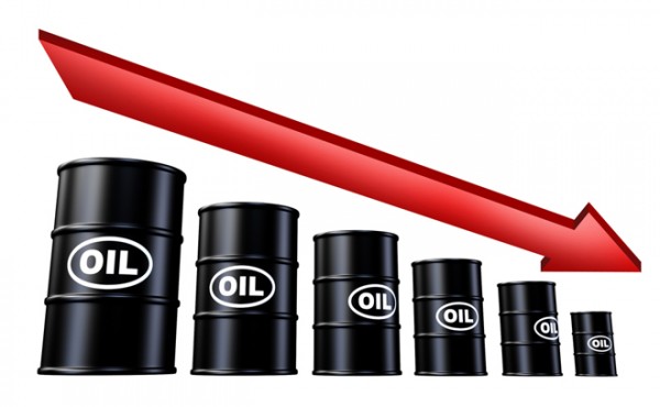 oil price drop 600x370 at Transportation and Automotive Industries Feel the Effects of Drops in Fuel Pump Prices