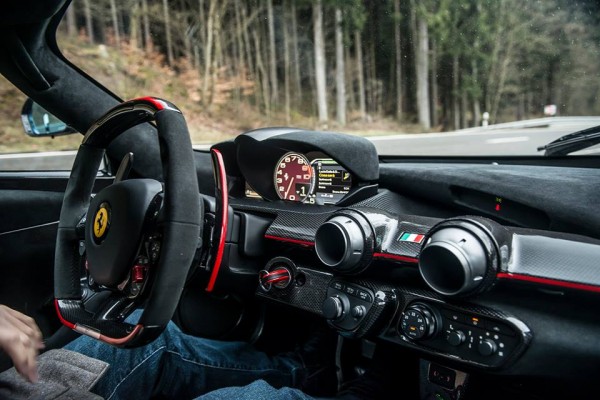 Black LaFerrari Grey 599 GTO 4 600x400 Black LaFerrari Grey 599 GTO 4 600x400 at Gallery: Black LaFerrari Meets Grey 599 GTO