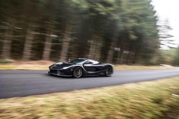 Black LaFerrari Grey 599 GTO 9 600x400 Black LaFerrari Grey 599 GTO 9 600x400 at Gallery: Black LaFerrari Meets Grey 599 GTO