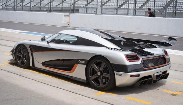 Koenigsegg One 1 Suzuka 0 600x347 Koenigsegg One 1 Suzuka 0 600x347 at Koenigsegg One:1 Breaks the Lap Record at Suzuka