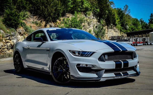 Shelby GT350 Mustang Shoot 0 600x374 Shelby GT350 Mustang Shoot 0 600x374 at Shelby GT350 Mustang Looks Incredible Up Close!