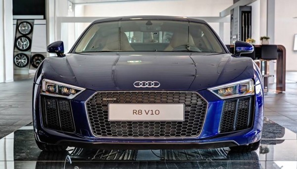Audi R8 V10 Exclusive 0 600x341 at Gallery: Unique Audi R8 V10 Exclusive 