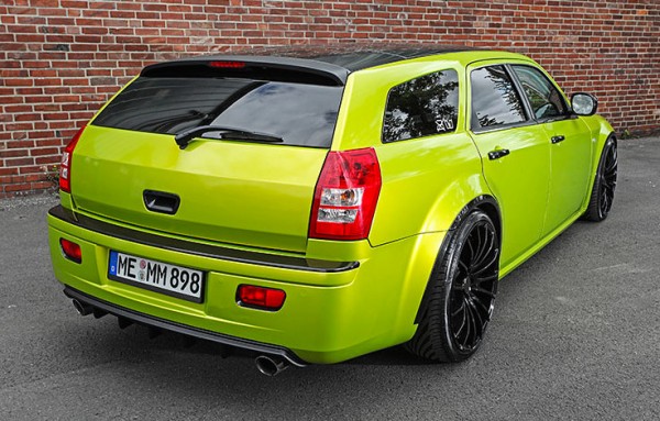 Chrysler 300C Wagon HplusB 00 600x383 at Chrysler 300C Wagon by HplusB Design
