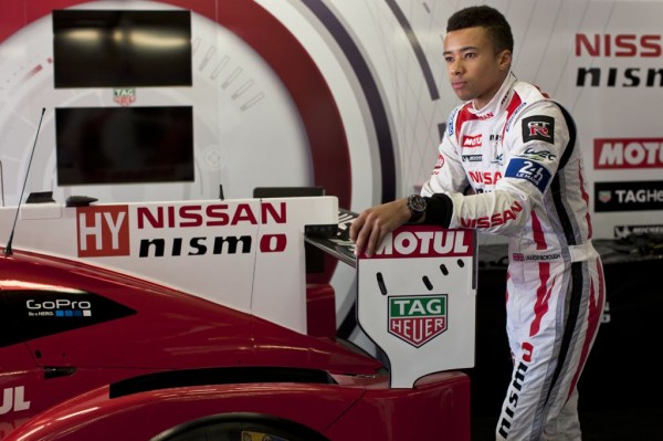 TAG Heuer Carrera Nismo 2 600x399 at Nissan GT R LM Nismo Gets Exclusive TAG Heuer Watch