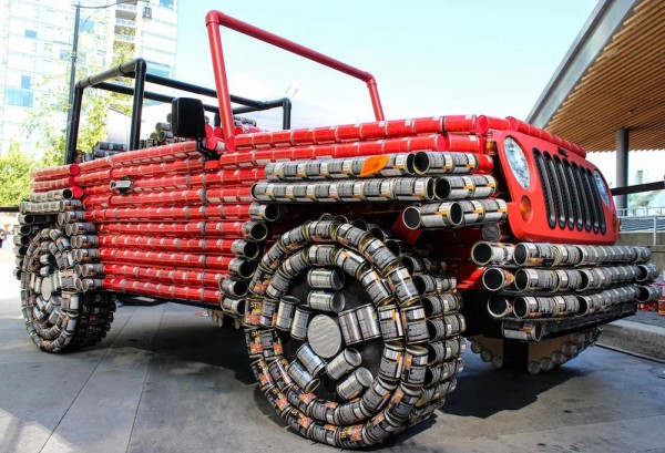 Jeep Wrangler Canstruction 0 600x409 at Jeep Wrangler ‘Canstruction’ Is an Homage to Canda