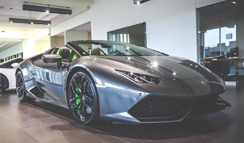 Grigio-Estoque-Huracan-Spyder-0.jpg