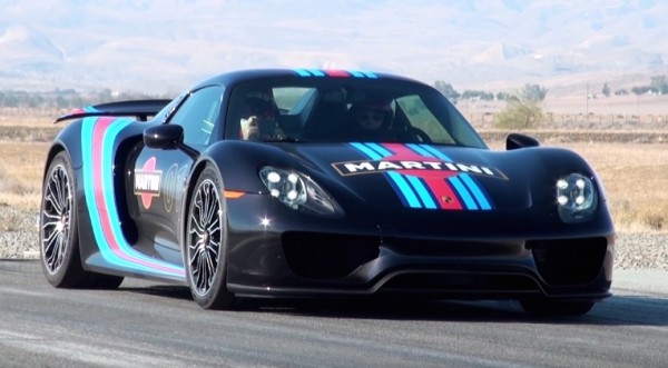 Porsche 918 Martini 600x331 at Porsche 918 Martini Acceleration Runs