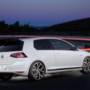Golf GTI Clubsport Edition 40 3 175x175 at Official: Golf GTI Clubsport Edition 40