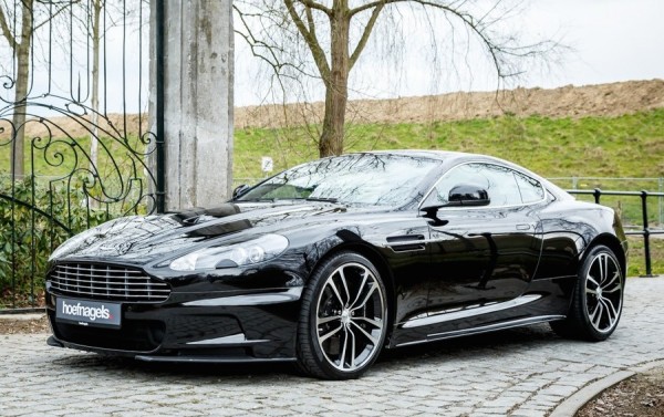 Aston Martin DBS Carbon Black 0 600x377 Aston Martin DBS Carbon Black 0 600x377 at Aston Martin DBS Carbon Black Spotted for Sale
