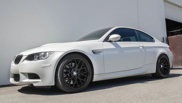 Frozen White BMW M3 0 600x341 at Blast from the Past: Frozen White BMW M3 E92
