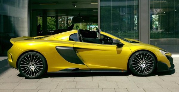 McLaren 675LT Spider Live 2 600x309 at McLaren 675LT Spider Arrives at Munich Showroom
