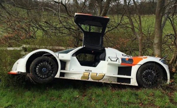 apollo gumball crash 2 600x367 at Gumball 3000 Claims a Gumpert Apollo