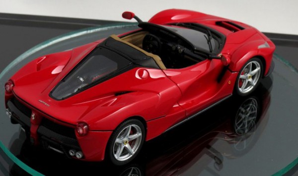 LaFerrari Spider model 2 600x355 LaFerrari Spider model 2 600x355 at LaFerrari Spider Revealed via Leaked Scale Model