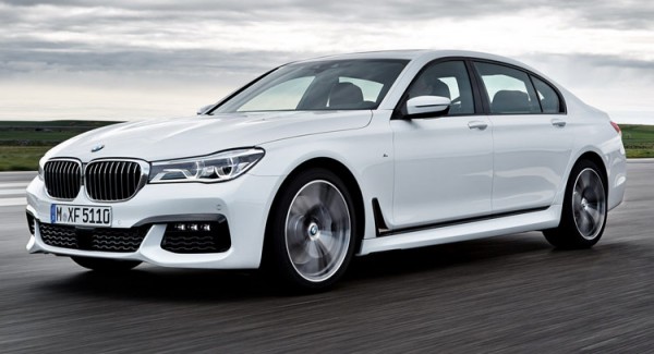 2016 BMW 7 Series 600x325 at The Hottest Cars Seen in Las Vegas