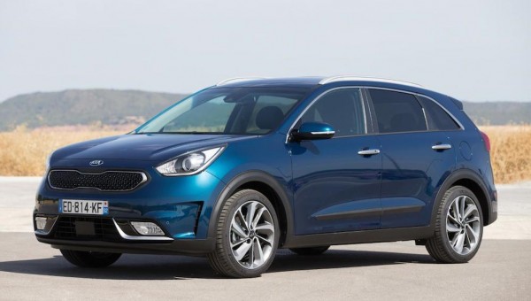 Kia Niro Hybrid UK 0 600x340 at Kia Niro Hybrid   UK Pricing and Specs