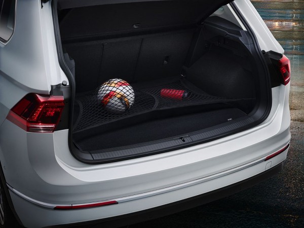 Volkswagen Tiguan UK 3 600x449 at UK Spec Volkswagen Tiguan Gets Accessorized