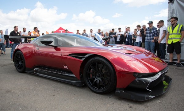 Fast Car Festival 2016 0 600x362 at Gallery: Super Cars of Fast Car Festival