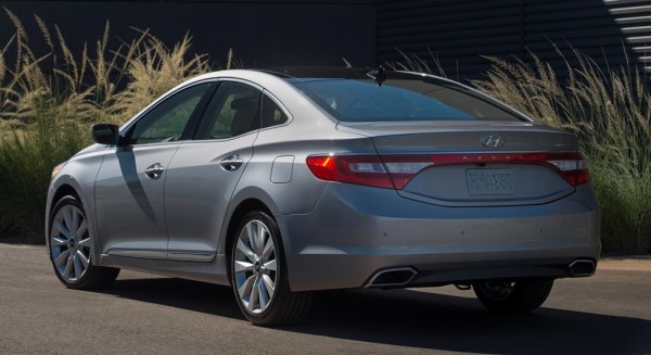 2017 Hyundai Azera 2 600x327 2017 Hyundai Azera 2 600x327 at Official: 2017 Hyundai Azera