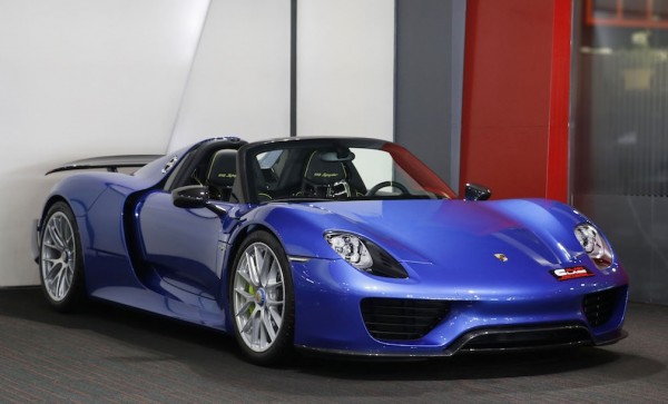 Metallic Blue Porsche 918 Weissach 0 600x363 at Metallic Blue Porsche 918 Weissach Is a Sight to Behold