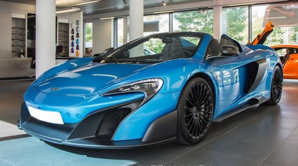 Kng Fisher Blue McLaren 675LT Spider 0 600x335 at McLaren 675LT Spider, This Time in King Fisher Blue