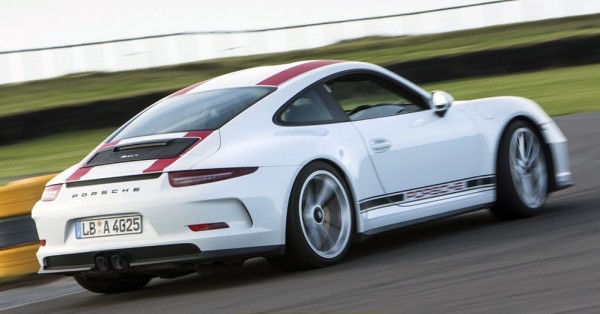 Porsche 911 R track 600x314 at Is Porsche 911 R Britain’s Best Driver’s Car?