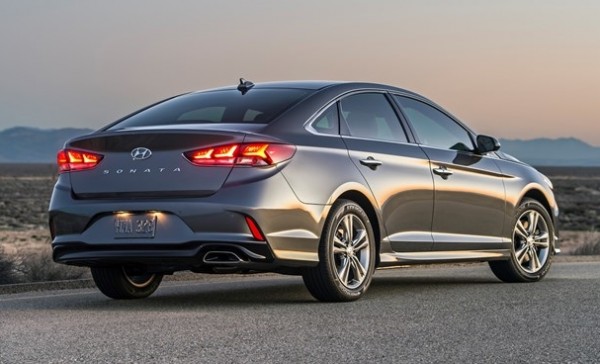 sonata 2018 2 600x364 at Official: 2018 Hyundai Sonata