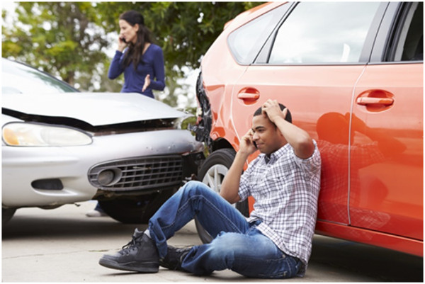 accident 600x401 at When to Call Your Lawyer After a Collision