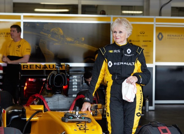Renault Sport Rosemary Smith F1 4 600x438 at Rosemary Smith, 79, Test Drives Renault Formula One Car!