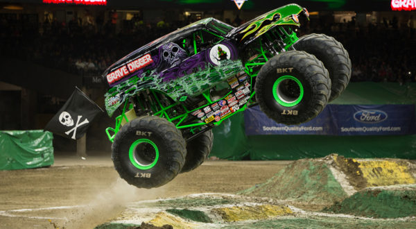 monster truck 1 600x330 at Monster Trucks Passion for Off Road Adventure