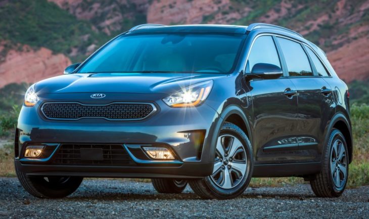 2018 Kia Niro Plug in Hybrid 1 730x433 2018 Kia Niro Plug in Hybrid 1 730x433 at Official: 2018 Kia Niro Plug in Hybrid (PHEV)