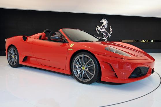 Ferrari Scuderia Spider 16M Debuts at Bologna Motorshow 080092car 558x372