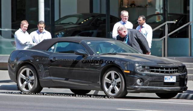 2011 Chevrolet Camaro Convertible Spyshots 