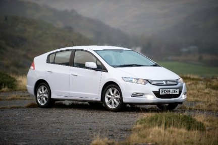 Honda Insight. 2009 Honda Insight looks a bit