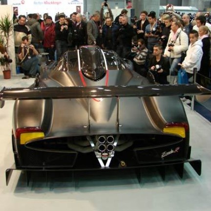 Pagani Zonda R First Pictures