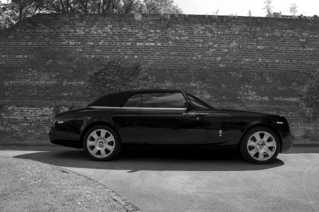 Project Kahn tweakes RollsRoyce Drophead