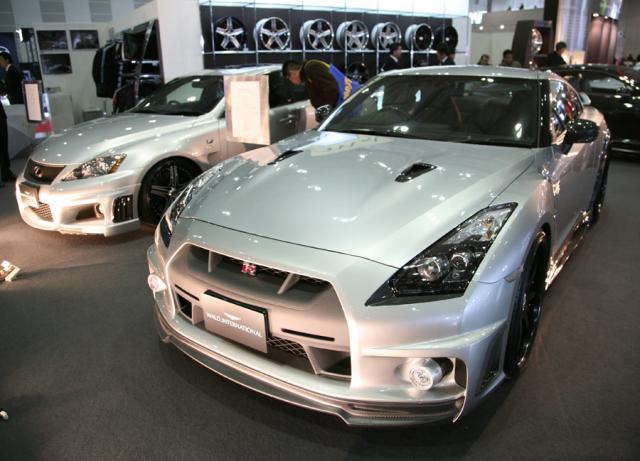 Wald Styling Package for Nissan GT R and Lexus IS F wald 001