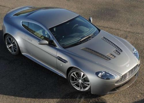 Aston Martin V12 Vantage new gallery and video aston martin v12 vantage 151