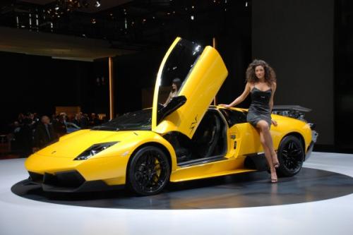 First video of Lamborghini Murcielago LP670 4 SV lamborghini autosalon genf